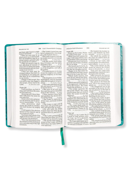 KJV Large Print Personal Size Reference Bible, Leathertouch (Teal)